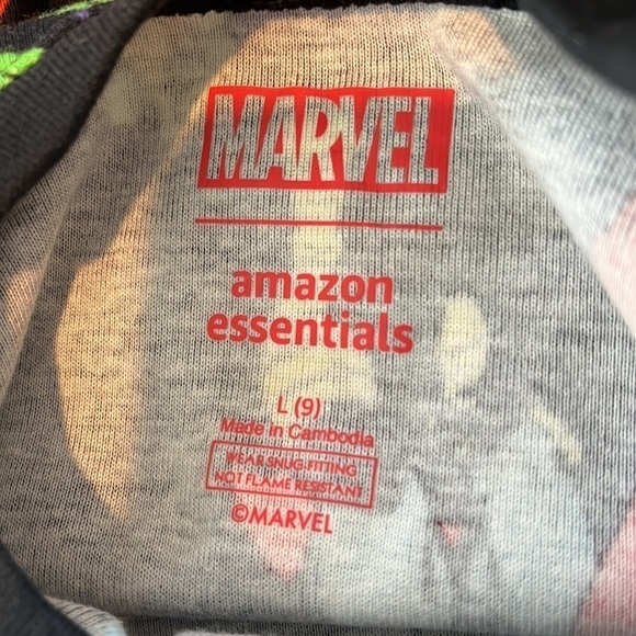 Marvel Amazon Essentials Long Sleeve Superhero Pajama Top Kids Size Large NWT! - Picture 4 of 6